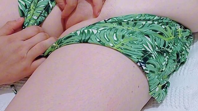 Amateur Desire Ignites with Intense Tight Pussy Creampie Session